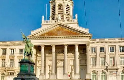 Cour constitutionnelle : égalité des citoyens